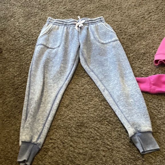 Sweats - Picture 1 of 1